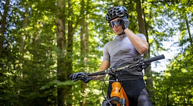 M KinetiXx: Mountainbiker mögen keine weißen Hände