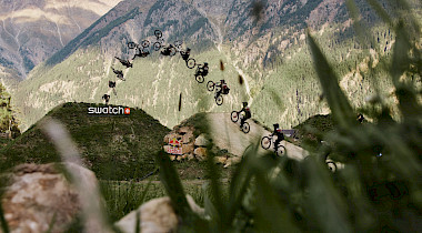 A GLOBAL PLAYGROUND: SWATCH NINES PRÄSENTIERT SEINEN KALENDER 2026